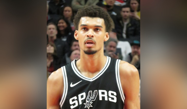 Spurs' Victor Wembanyama Speaks Out Against Fatal Shootings by Immigration Agents in Minnesota
