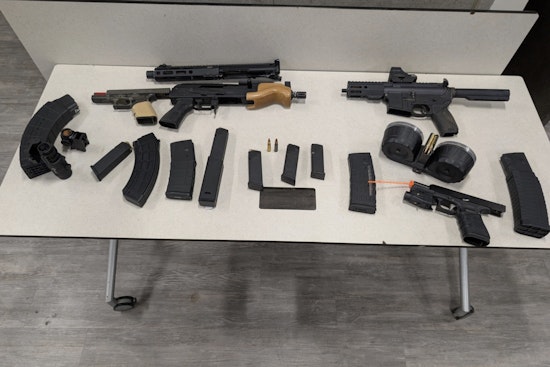 St. Louis Police Arrest 20-Year-Old Suspect for Unlawful Possession of Firearms, Including Automatic Weapon