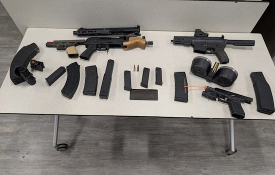 St. Louis Police Arrest 20-Year-Old Suspect for Unlawful Possession of Firearms, Including Automatic Weapon
