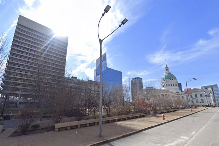 St. Louis Prepares for a Frigid Week as Sunny Skies Give Way to Icy Temperatures