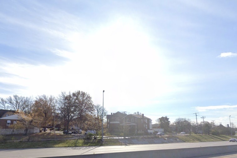 St. Louis Weather Forecast Shows Sun, Wind, and Chilly Temperatures Ahead