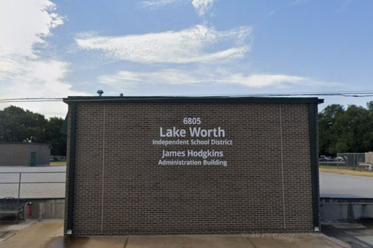 State Watchdog Takes Charge Of Lake Worth Schools After Years Of Failing Grades