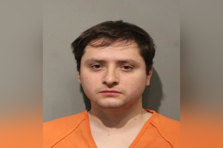 Suspect Arrested for DWI and Evading Arrest After Pursuit in North Houston