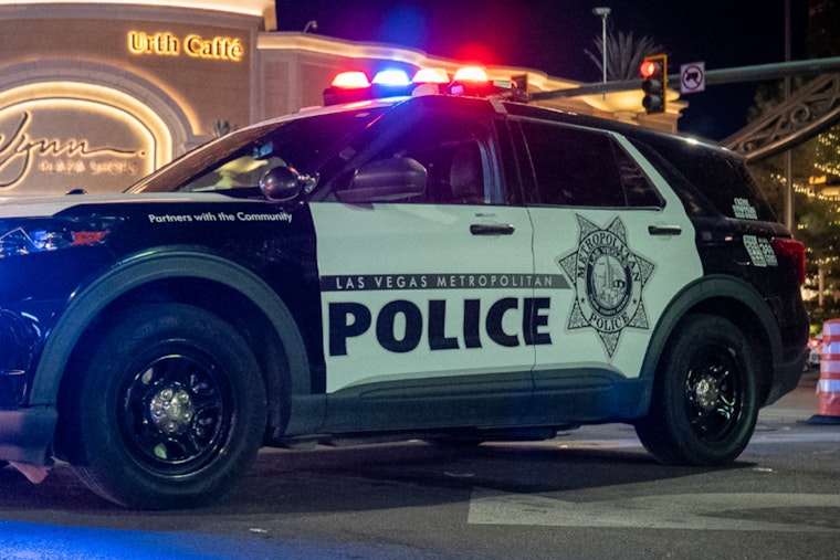 Suspected Standoff Ends as Las Vegas Police Discover Absent Suspect, Manhunt Ensues