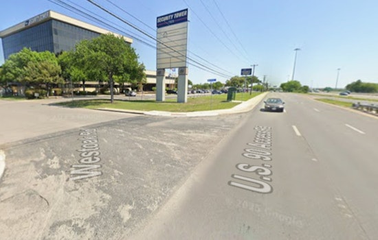 SUV Slams Into Man On San Antonio’s Hwy 90, Driver Takes Off