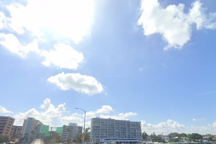 Tampa Forecast, Sunny Skies and Mild Temperatures with Occasional Breezes and Chance of Showers