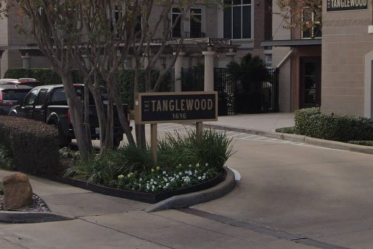 Tanglewest Sewage Smell Lingers After Partial City Repair