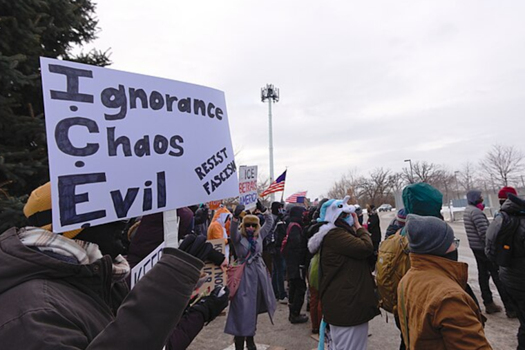Tarrant Teens Flood Streets In Countywide Walkout Over ICE Crackdowns