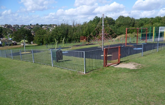 Teen Suspected in Antisemitic Vandalism Spree at Brooklyn's Gravesend Park