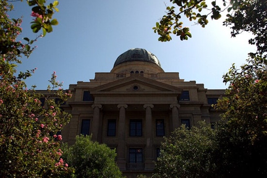 Texas A&M Axes Plato as Ethics Prof Is Told to Scrap Gender Lessons