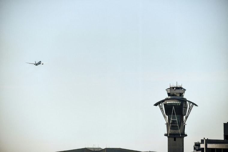 Trump-Backed Tech Revolution in the Skies: U.S. to Ditch '80s Radar for Cutting-Edge Control System