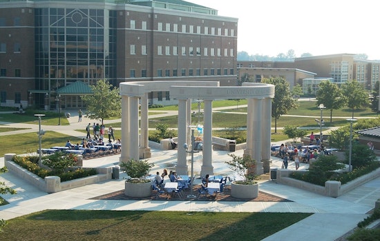 U Of I Trustees Hit Next Fall’s Freshmen With Tuition Hike In Chicago And Urbana