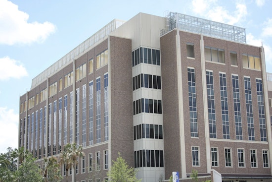 UF Health Cancer Institute Breakthrough Shows Gut Bacteria Compound Doubles Lung Cancer Treatment Effectiveness