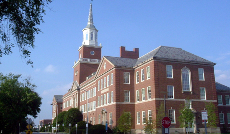 University of Cincinnati Launches 'Bearcat Affordability Grant' for Tuition-Free College to Ohio Families Earning Under $75K