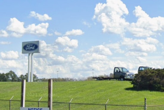 U.S. Transportation Secretary Advocates for Affordable Cars with Lower Fuel Economy Standards at Avon Lake Ford Plant