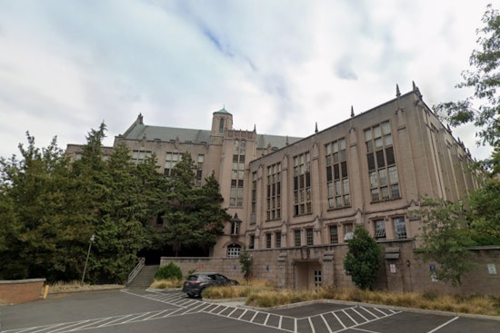 UW Students Swarm Gerberding Hall In Anti-ICE Campus Push