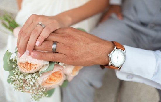 Vegas Chapels Scramble as 'I Do' Count Dips 2.6 Percent