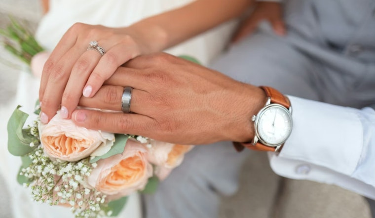 Vegas Chapels Scramble as 'I Do' Count Dips 2.6 Percent