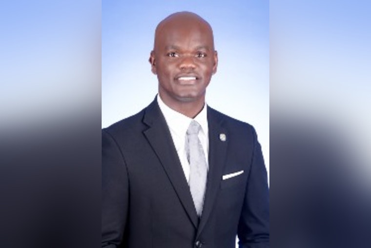Vice Chairman Kionne L. McGhee Hosts Free Food Distribution Event in Miami's District 9 to Tackle Food Insecurity