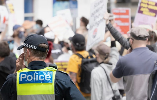 Washington Lawmakers Debate Bill to Ban Police from Wearing Masks, Citing Public Trust and Accountability