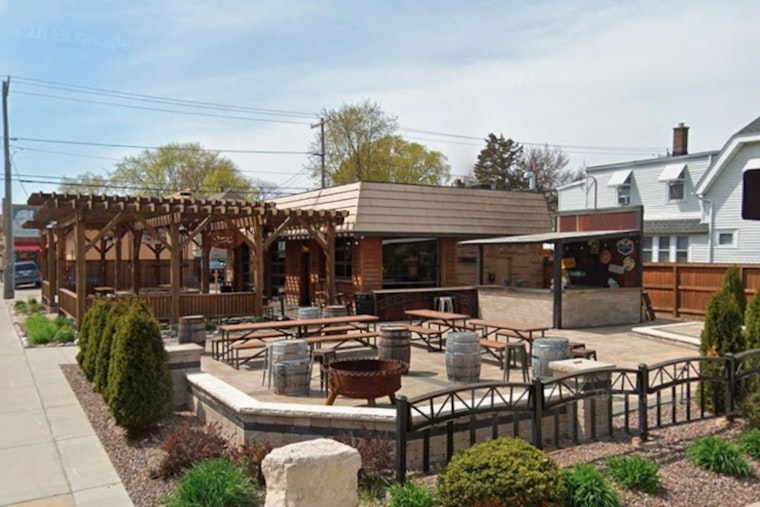 West Allis Gas Station Bar Dives Into Deep-Sea Tiki Escape