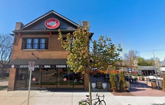 West Side Staple Maxie’s Roars Back With Jazz Nights and Its Own Oyster