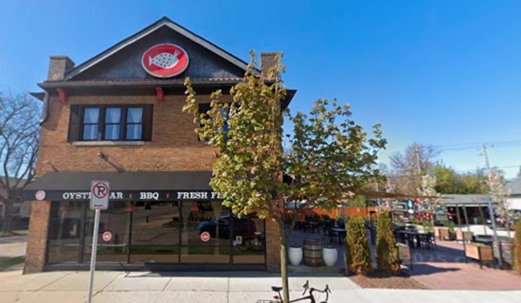 West Side Staple Maxie’s Roars Back With Jazz Nights and Its Own Oyster