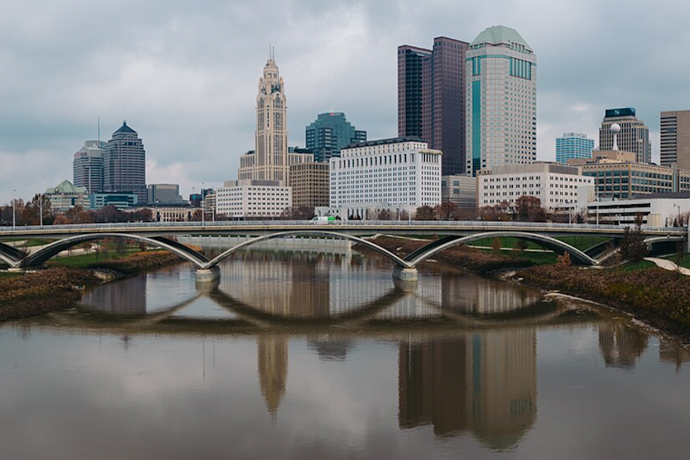 Wind Advisory Issued for West-Central Ohio: Potential 45 MPH Gusts Loom Over Columbus, Cincinnati
