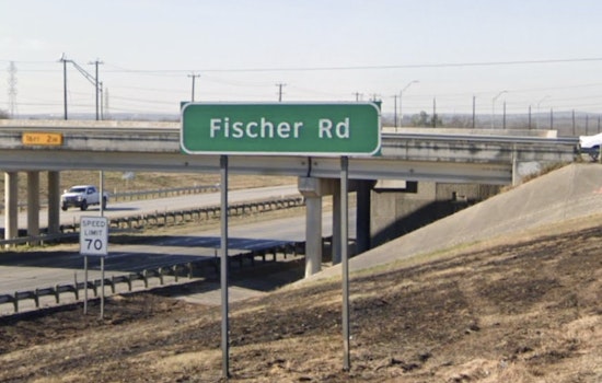 Woman Found Dead On I-35 Service Road As Cops Hunt Southwest Side Hit-And-Run Driver
