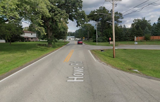 Wonder Lake Crash Kills Driver After Car Leaves Howe Road