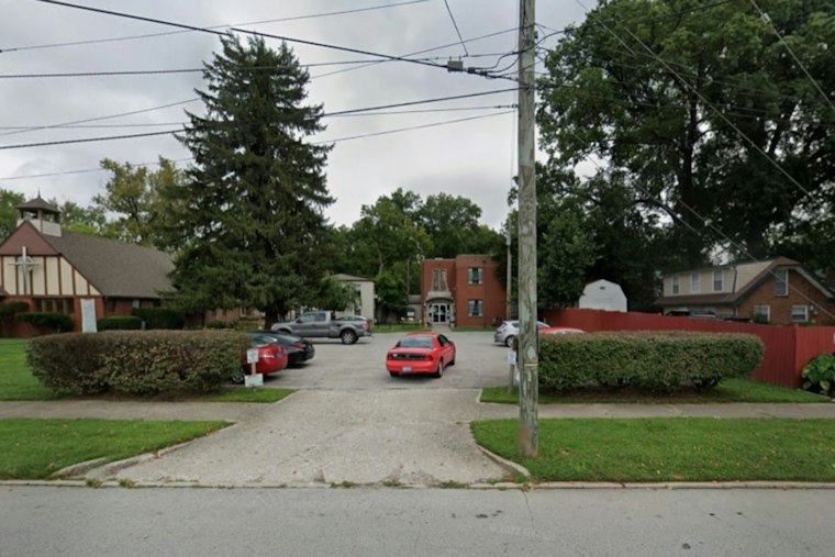1,000 GE Appliances Volunteers Turn Old Beechmont Club Into Family Hub