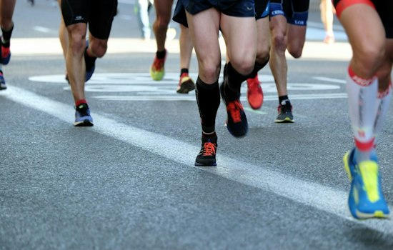 11,000 Runners Hit Kansas City Streets Saturday for Hilly Marathon Weekend