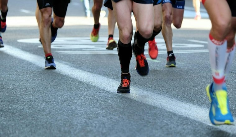 11,000 Runners Hit Kansas City Streets Saturday for Hilly Marathon Weekend