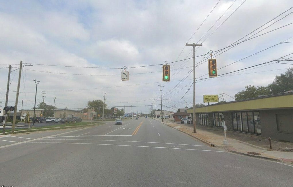 14-Year-Old Dies Crossing Chicago Drive in Grandville
