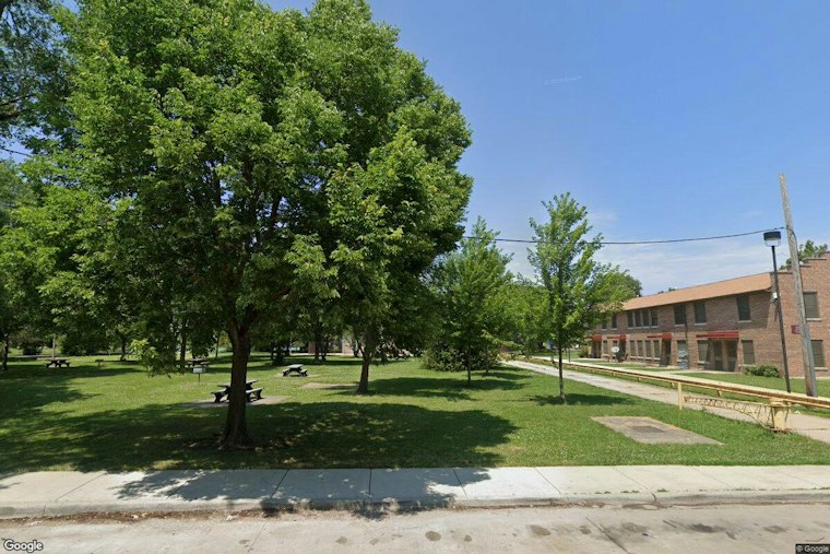 15-Year-Old Boy Shot Dead in Altgeld Gardens Amid Nearby Shootings