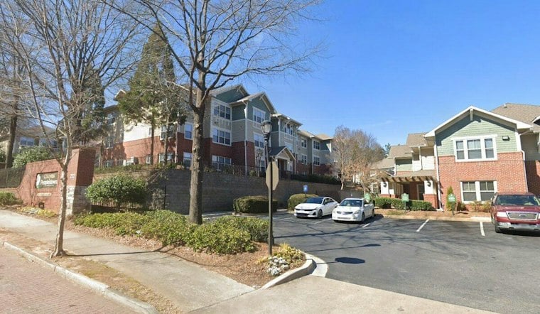18-Year-Old Shot in Leg at Southeast Atlanta Apartment Complex