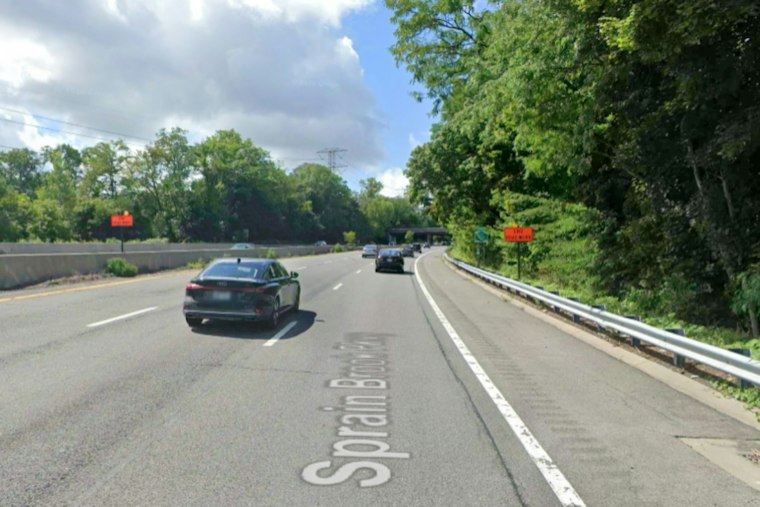 20-Year-Old Driver Dies After Exiting Wrecked Car on Sprain Brook Parkway