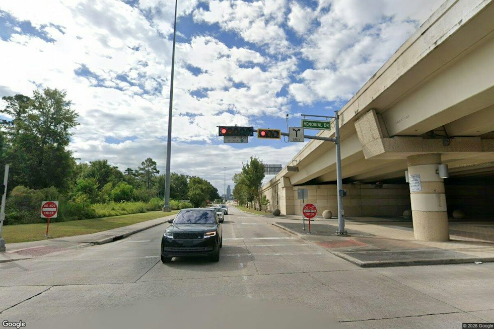 20-Year-Old Woman Killed in Memorial Drive Motorcycle Crash, Houston Police Say