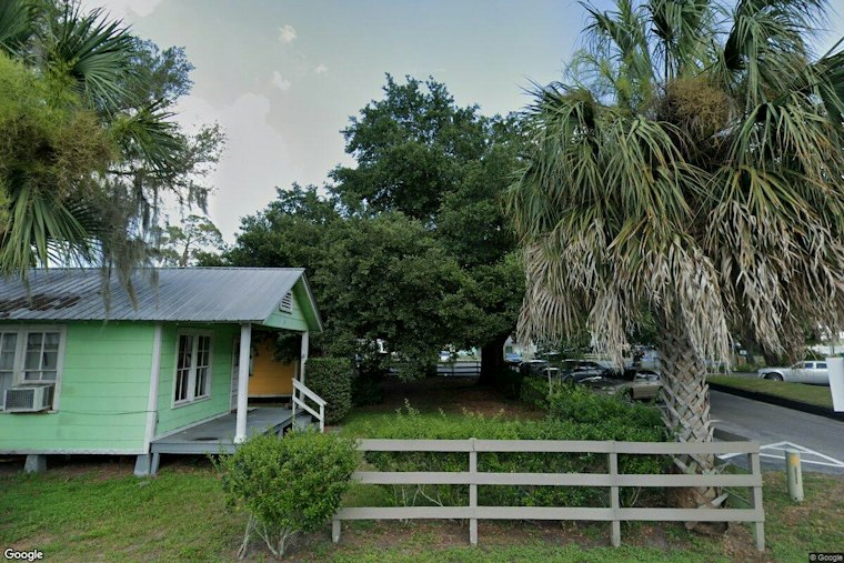22-Year-Old Drowns at Gator Joe's on Lake Weir, Jet Ski Riders Pull Him From Water