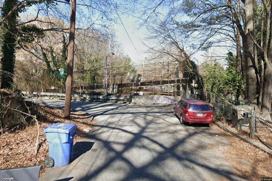 24-Year-Old Shot on Rockmart Drive in Hunter Hills, Dispute Between Acquaintances Suspected