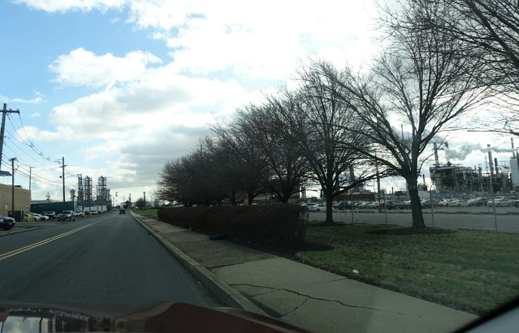 385 Workers Locked Out at Linden's Bayway Refinery, Union Warns of Safety Risks