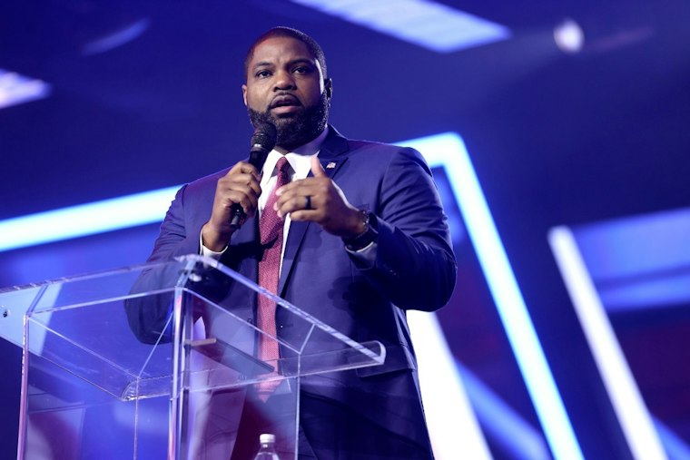 40 Florida Rabbis Back Byron Donalds For Governor Weeks Before Election