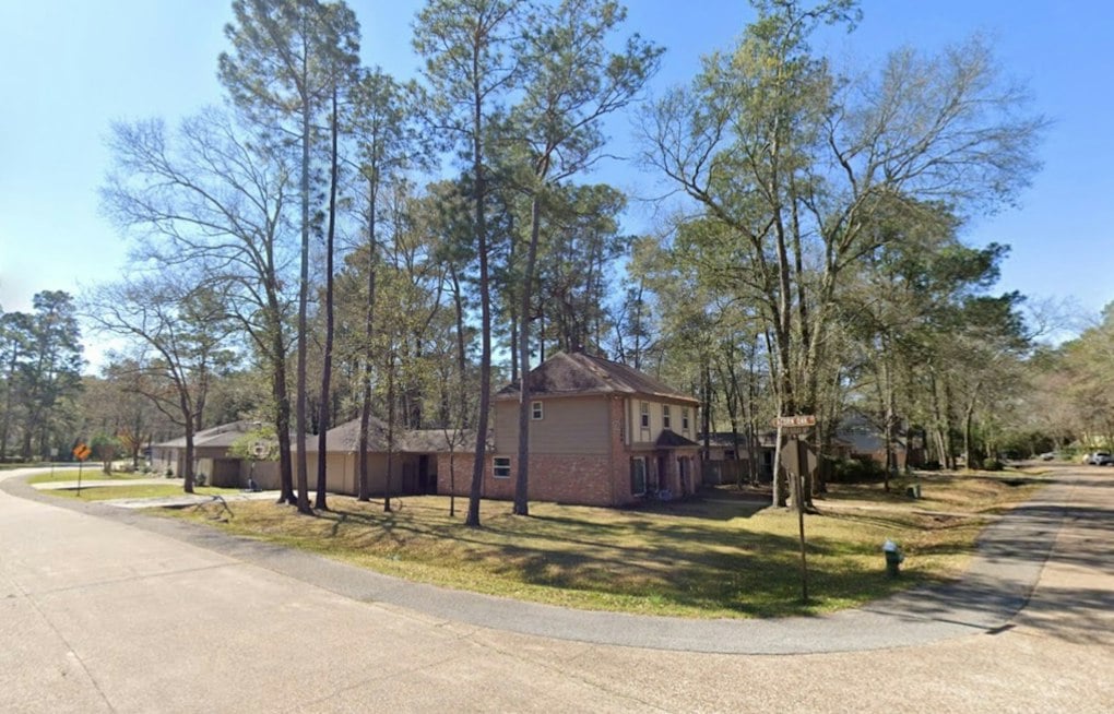 40% of Acorn Oak Homes Cited as The Woodlands Cracks Down on Deed Violations