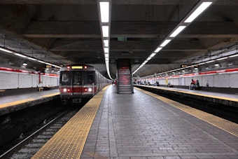 42-Year-Old Man Killed After Falling Onto Red Line Tracks in Cambridge