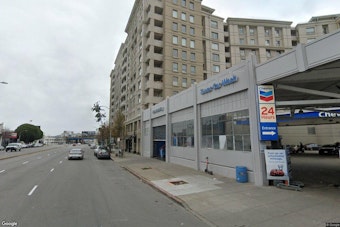 479-Foot Tower Pitched For Mission Street Car Wash Site, With Pool and Golf Simulator