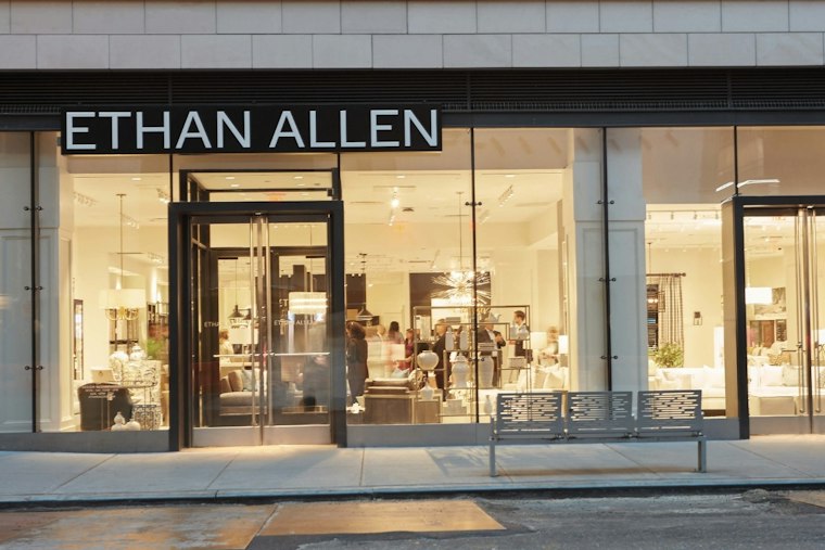 7Charm Consignment Shop Opens on Lexington Avenue, Lets Neighbors Sell Their Own Stuff