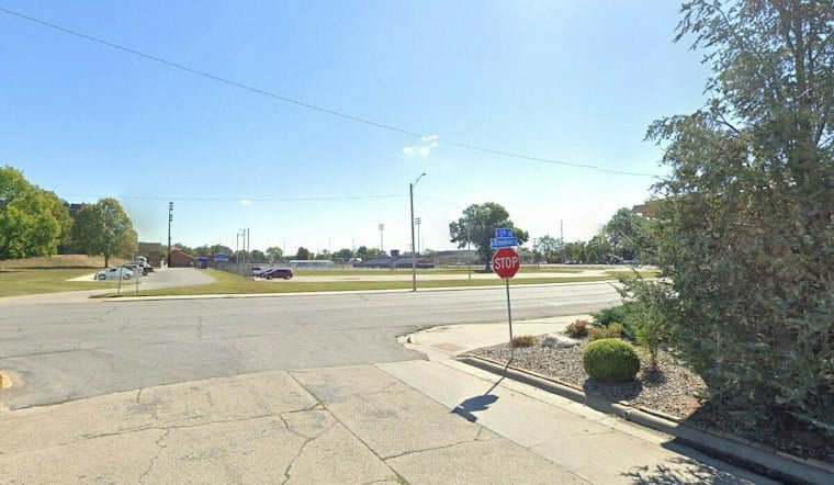 89-Year-Old Driver Plows Pickup Into Pittsburg, Kansas, Restaurant, Patron Hospitalized