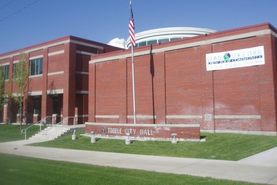 900+ Tooele Residents Urge County to Slow Data Center Ordinance