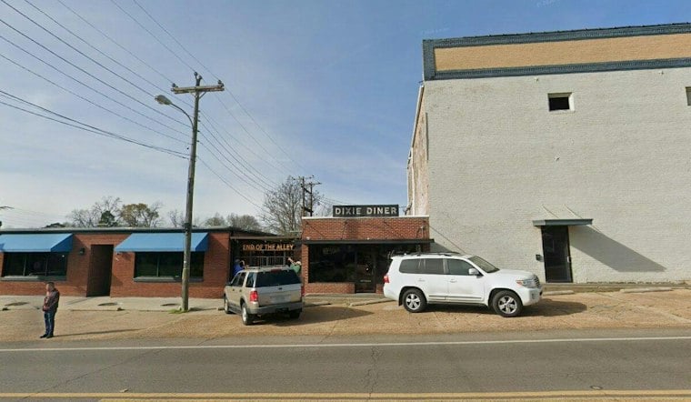 A $20 Bill in a Mississippi Diner Birthed Kansas City's Secret Santa