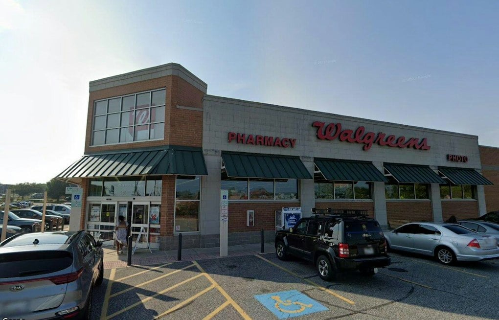 Aberdeen Walgreens Purse Thief With Dog Then Returns It Minus the Cash